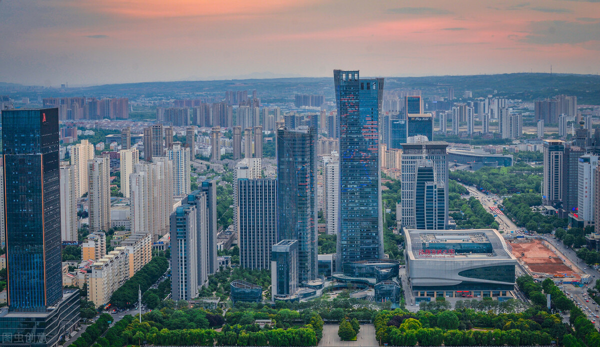 洛陽(yáng)凌宇犀地最新房?jī)r(jià)，與自然美景邂逅，尋求內(nèi)心平和與寧?kù)o的居所