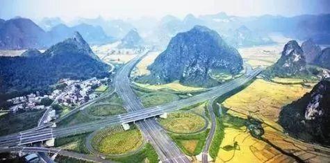 天等公路建設(shè)最新動態(tài)，科技重塑道路，智能出行時代暢享無阻