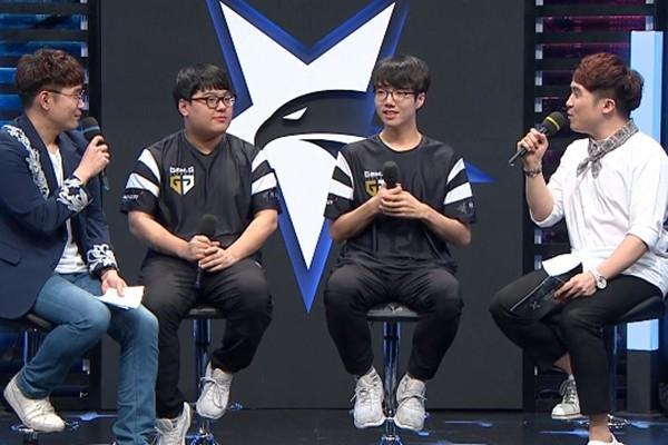 S7ez打野出裝最新揭秘，小巷風(fēng)尚的獨(dú)特選擇