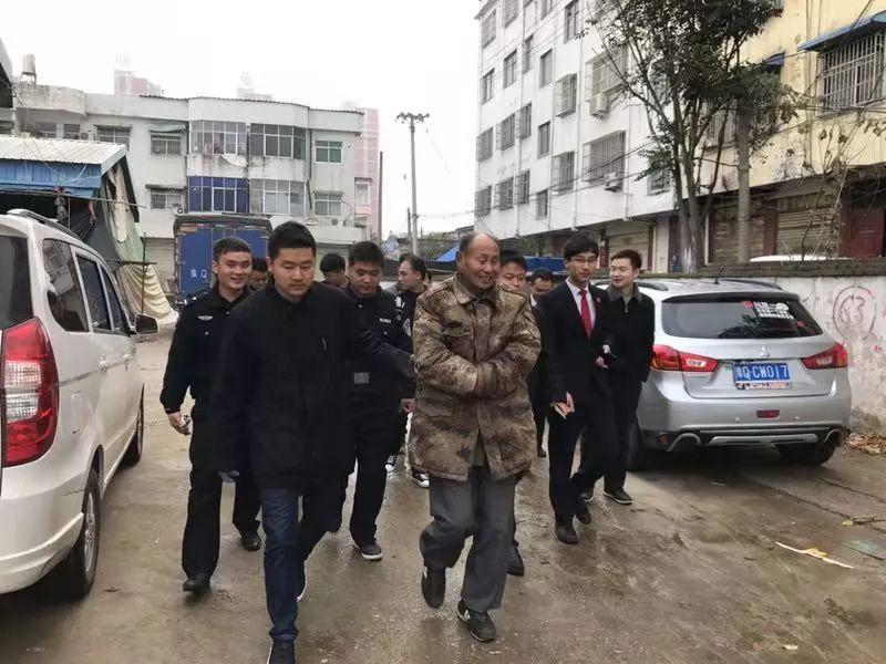 泌陽新聞焦點，科技新品引領(lǐng)未來生活新潮流璀璨登場