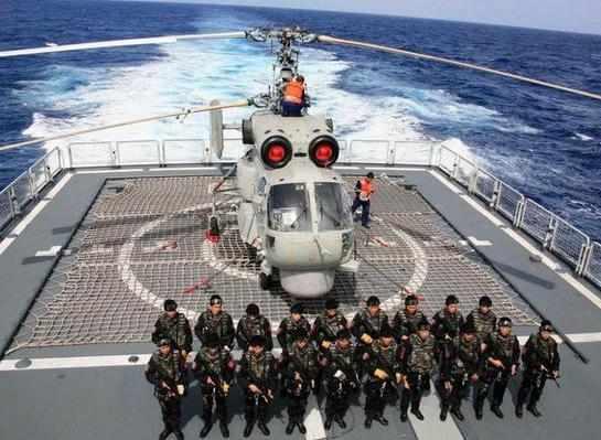 中國海軍最新下水軍艦，時(shí)代航海巨擘亮相