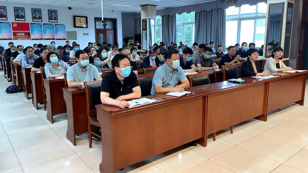 邯鄲領(lǐng)導(dǎo)班子最新動(dòng)態(tài)，自然之旅的呼喚，探尋內(nèi)心寧靜之旅