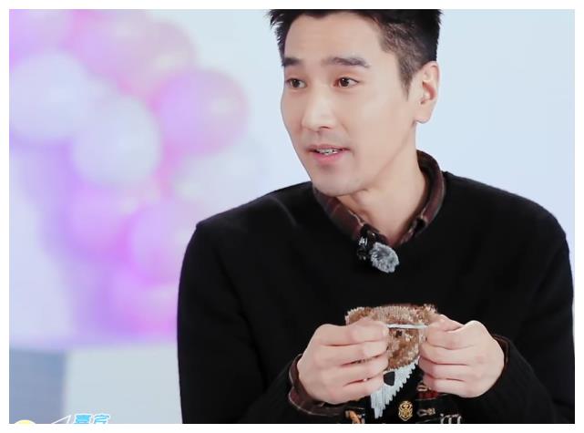 趙又廷多維展現(xiàn)，最新采訪視頻揭秘公眾眼中的他