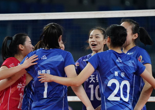 江蘇女排主教練蔡斌的最新日常故事與消息更新