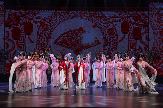 探尋中國傳統(tǒng)戲曲的現(xiàn)代魅力，梨園春最新動態(tài)揭秘