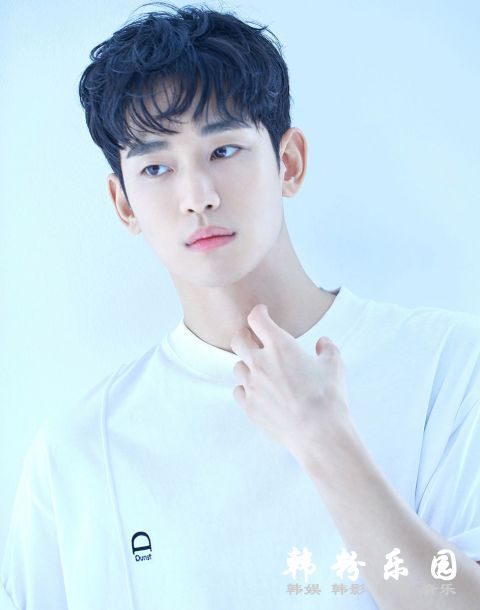 金秀賢最新電視劇，勵志之旅中的變化、自信與成就感