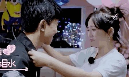 謝娜張杰愛情事業(yè)雙豐收，明星情侶的最新動態(tài)