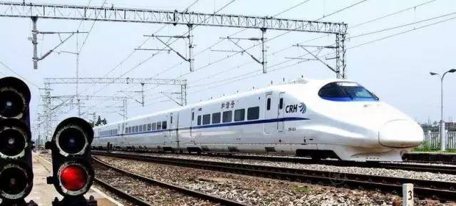 最新動車，速度與舒適的完美融合