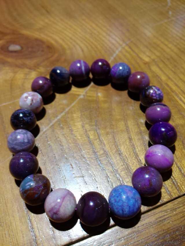 最新石價，高科技產(chǎn)品重塑生活，未來石的無限魅力體驗