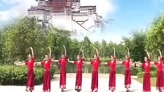 張春麗最新廣場(chǎng)舞，與自然美景的邂逅，舞動(dòng)尋找內(nèi)心平和