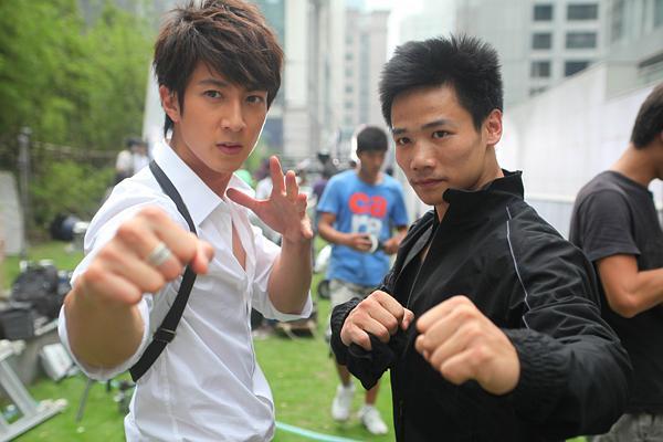 青春偶像劇的內(nèi)心探索與自然美景之旅，尋找寧靜的力量