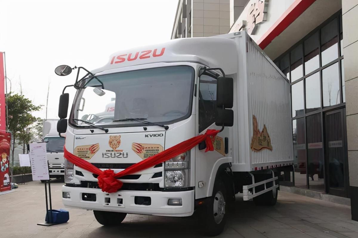 藍(lán)牌輕卡最新政策下的日常溫馨與變革