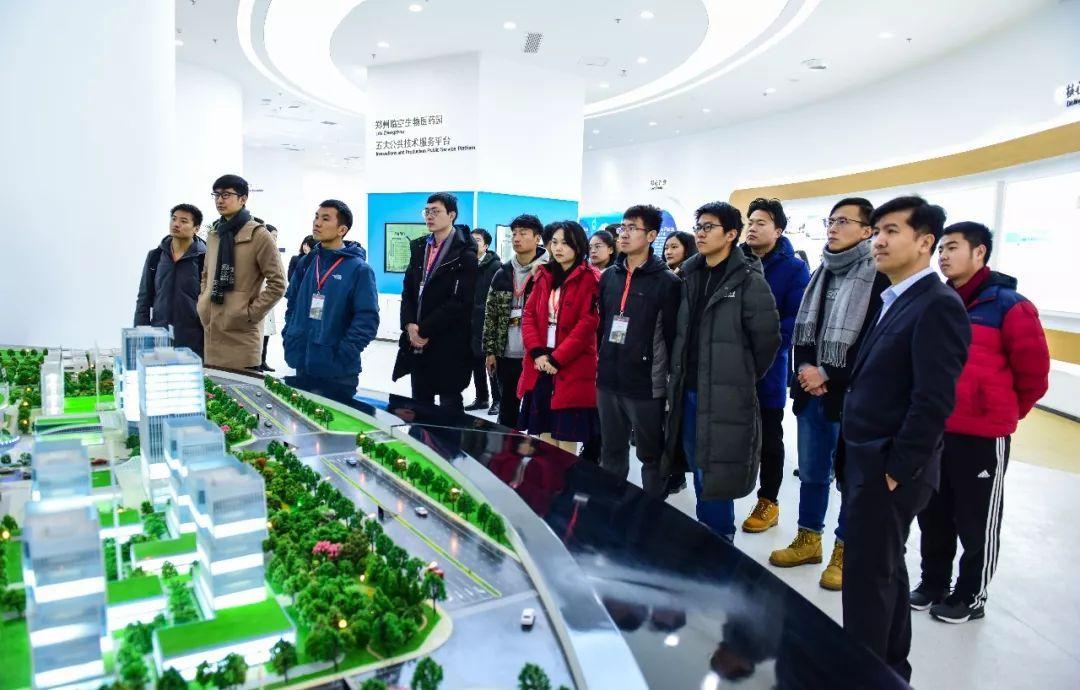 北大醫(yī)藥最新動態(tài)，心靈之旅探尋自然美景奧秘