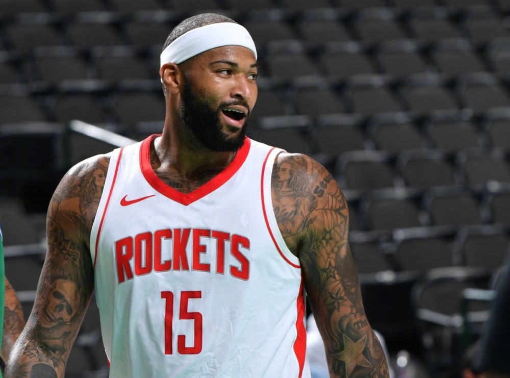 籃球巨星考辛斯的最新動(dòng)態(tài)，矚目焦點(diǎn)揭秘！