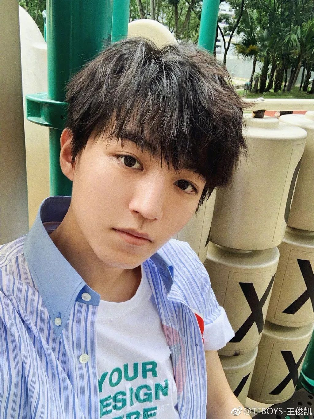 王俊凱微博更新，與大自然的奇妙旅程