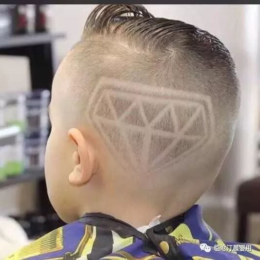 寶寶男孩最新發(fā)型圖片，時(shí)尚潮流與個(gè)性塑造的完美結(jié)合展示