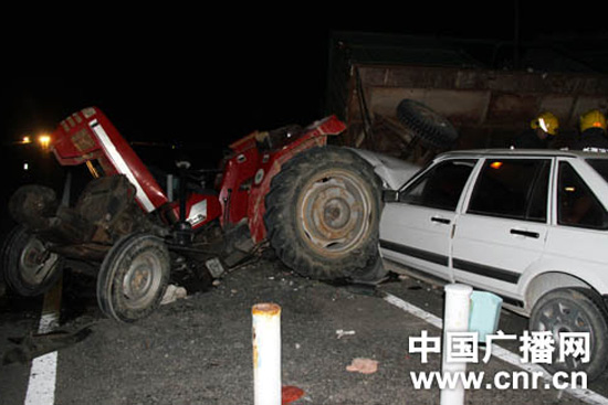 石河子車禍最新新聞，自然之旅的心靈呼喚與車禍報(bào)道的雙重探索