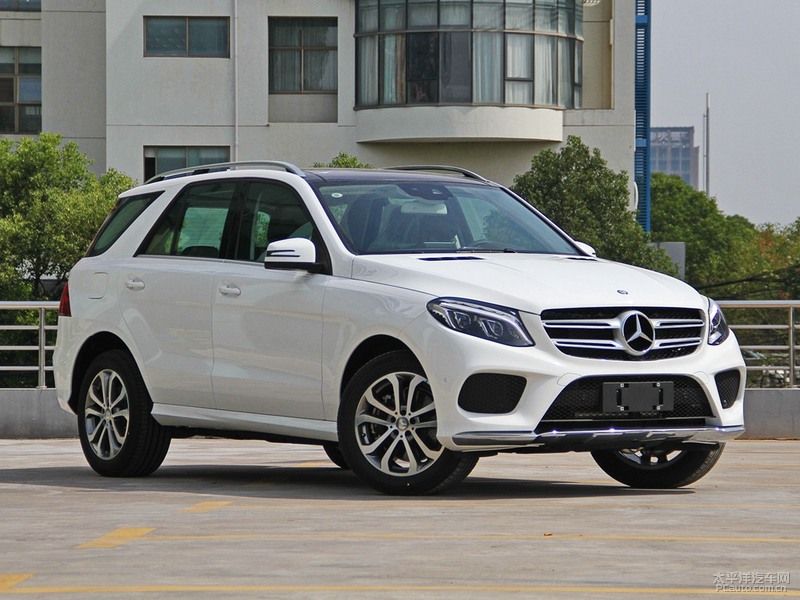 奔馳GLE320 SUV最新報價，科技巨獻，駕馭未來的首選之選