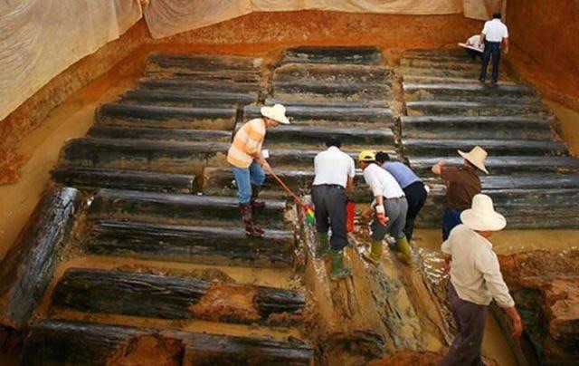 江西古墓最新發(fā)現(xiàn)，探索、爭(zhēng)議與觀點(diǎn)分析