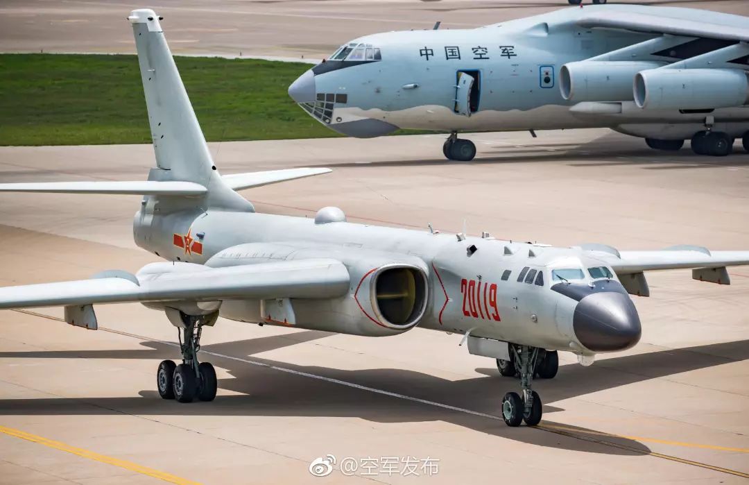 中國空軍最新動(dòng)態(tài)與天空中的奇遇揭秘