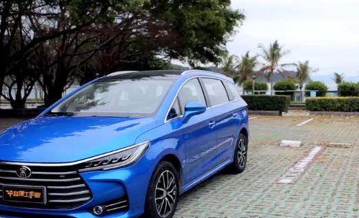 深圳富土康最新招聘，工作奇遇與友情溫暖并存的日常